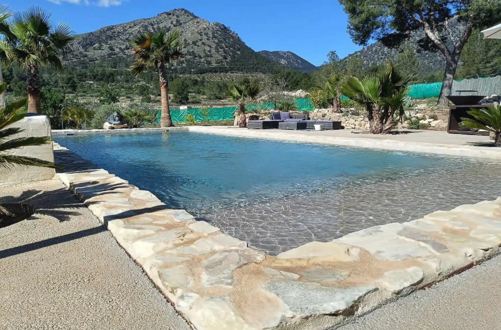 Schwimmbecken von Country house zum Verkauf in La Romana