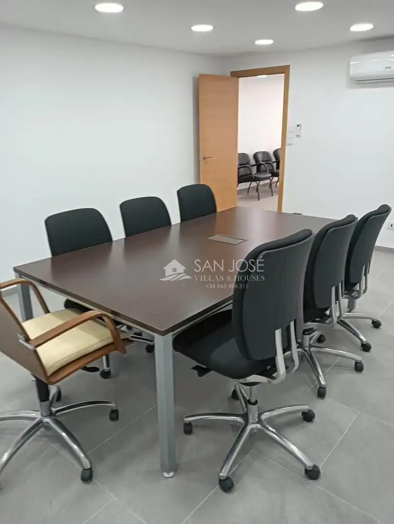 Office for sale in Santa Pola