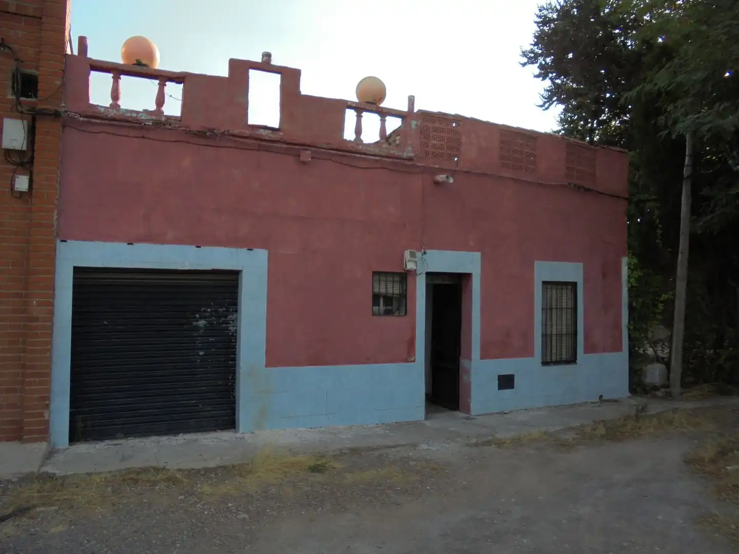 Vista exterior de Casa o xalet en venda en Puertollano amb Terrassa