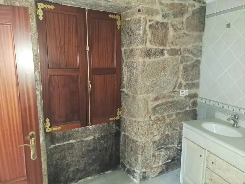 Casa adosada en venda en A Cañiza   amb Terrassa i Alarma
