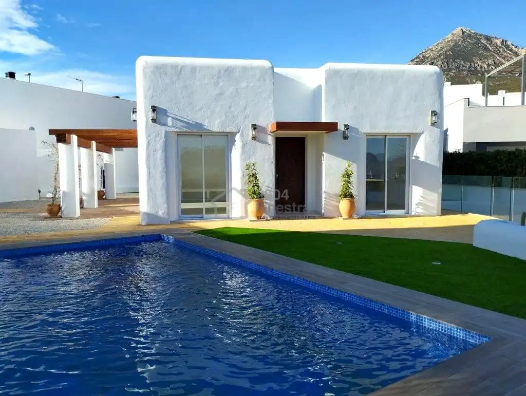 Casa con piscina in vendita a Calle Bruselas, imagen 7