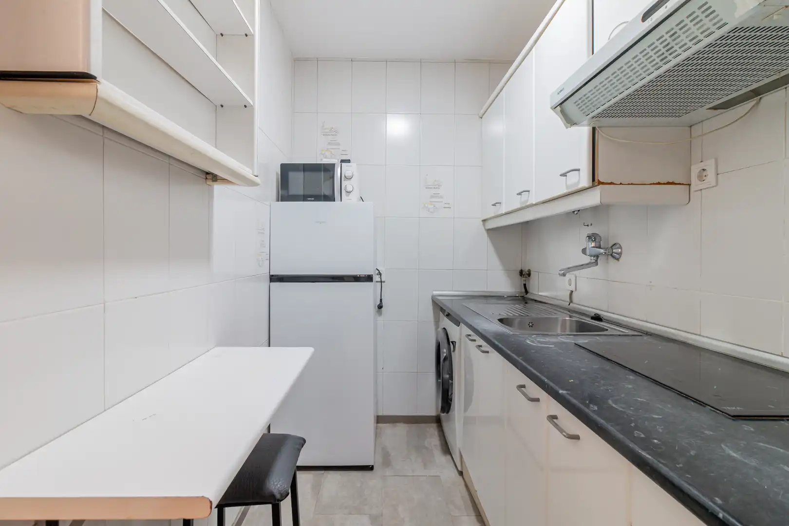 Kitchen of Ground floor for sale in Madrid  with Furnished