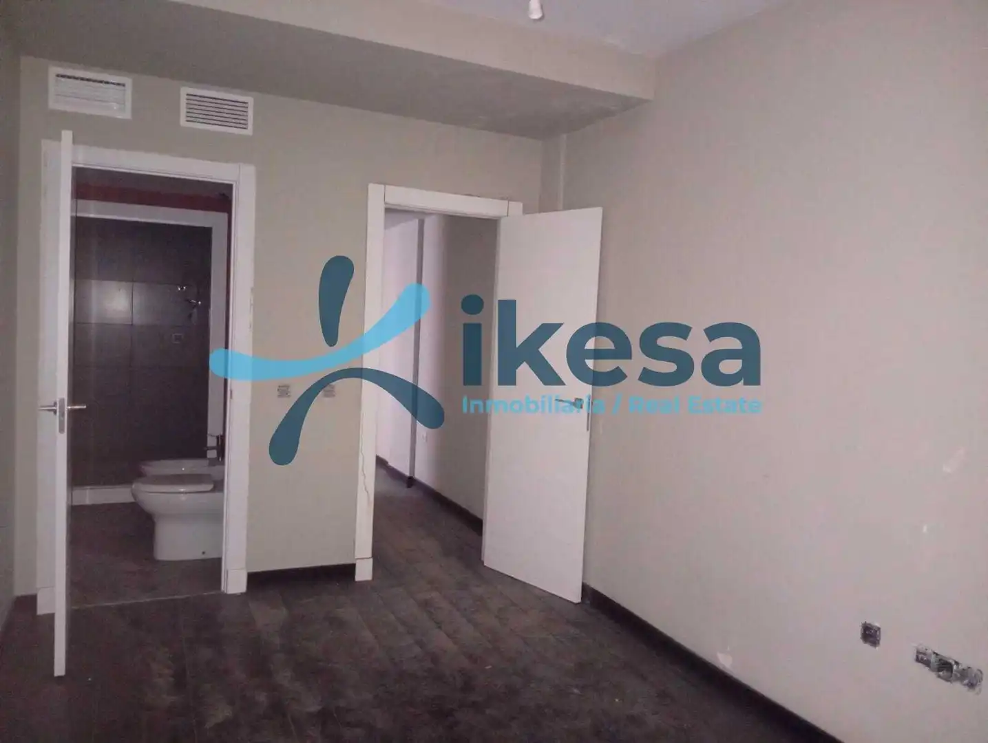Piso en venta en Vícar con Terraza y Balcón