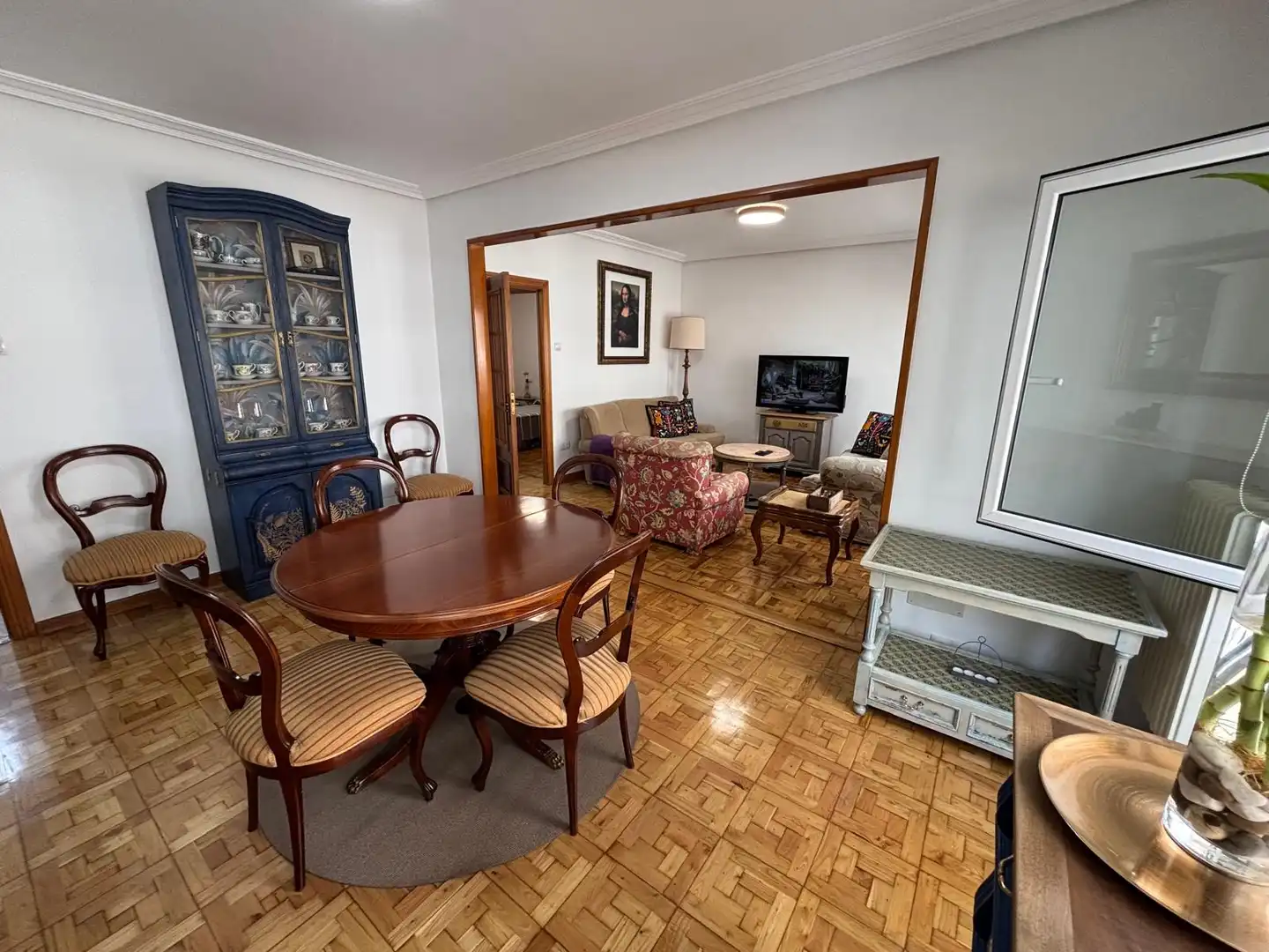 Esszimmer von Wohnung zur Miete in Oviedo  mit Heizung, Parkett und Möbliert
