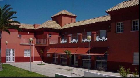 Foto 2 de Edifici en venda a Crevillet, Cádiz