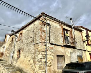 Vista exterior de Casa o xalet en venda en Turégano amb Terrassa