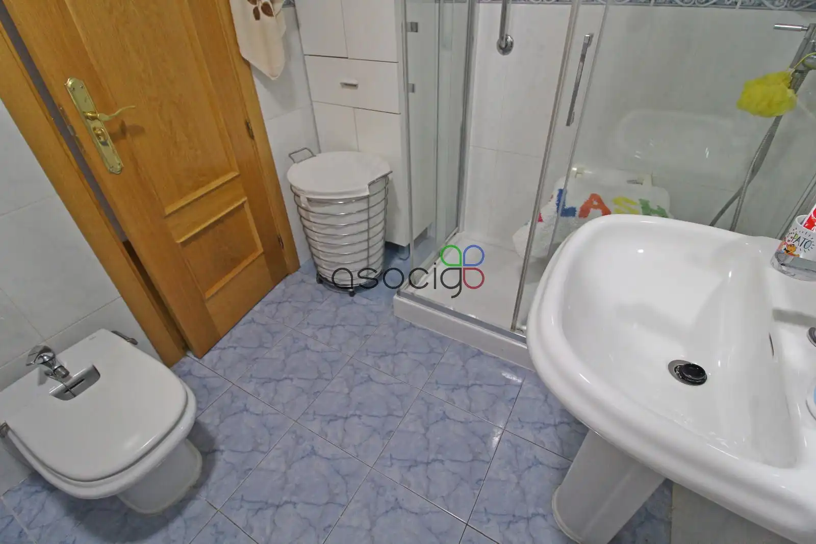 Bany de Pis en venda en Guadalajara amb Calefacció i Terrassa