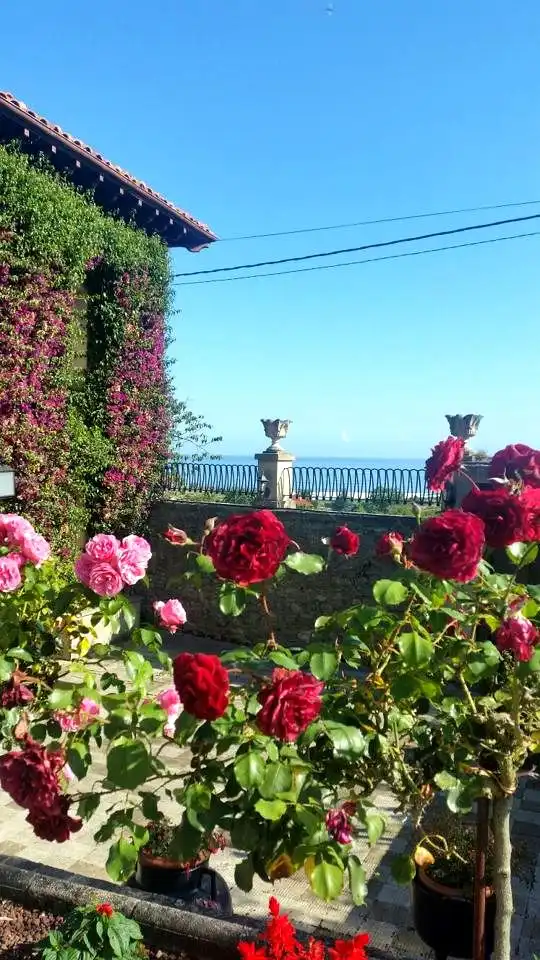 Jardí de Finca rústica en venda en Caravia amb Calefacció, Jardí privat i Terrassa