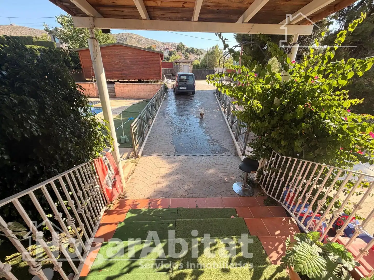 Jardín de Casa o chalet en venta en Chiva con Aire acondicionado, Calefacción y Jardín privado