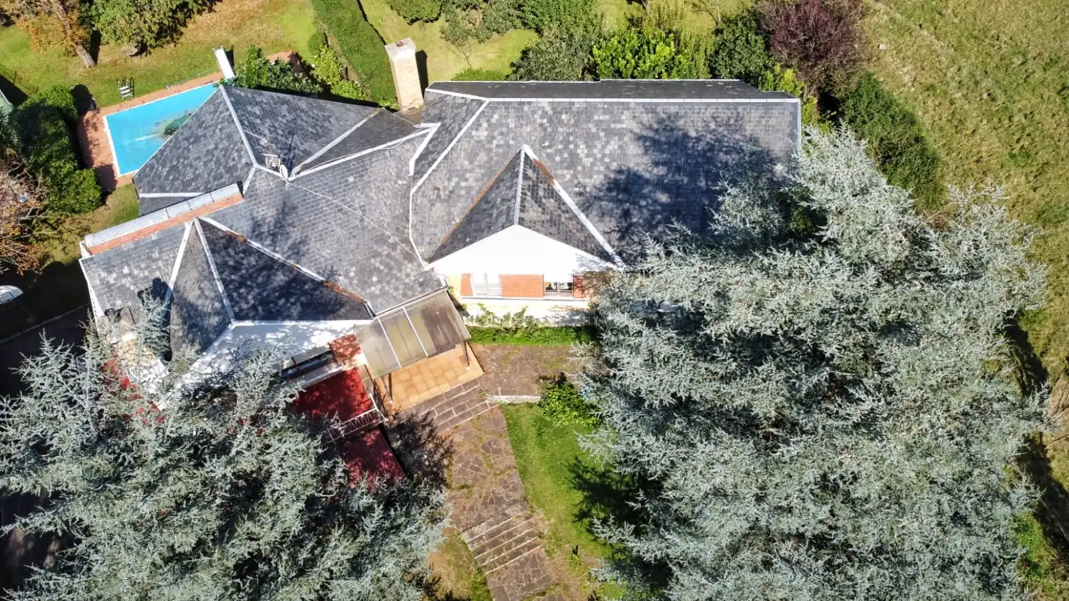 Exterior view of Houses for sale in Torrelavega   with Heating, Parquet flooring and Terrace
