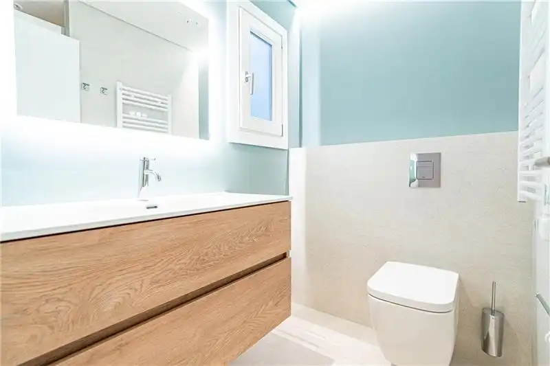 Baño de Piso de alquiler en Centre