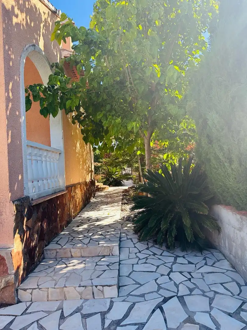 Vista exterior de Casa o chalet en venta en Ador con Aire acondicionado, Calefacción y Jardín privado