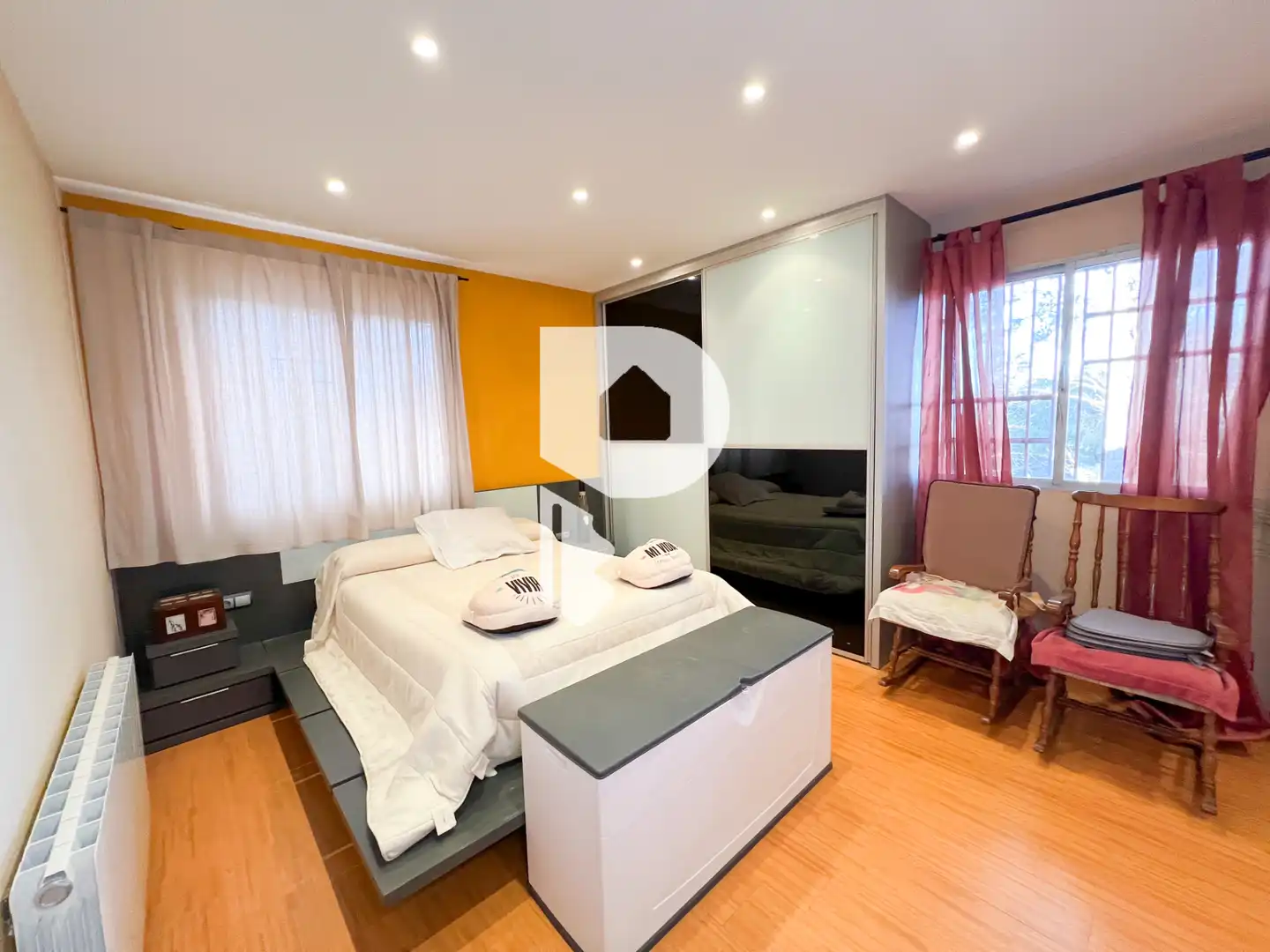 Dormitori de Casa o xalet en venda en Corbera de Llobregat amb Aire condicionat, Calefacció i Terrassa
