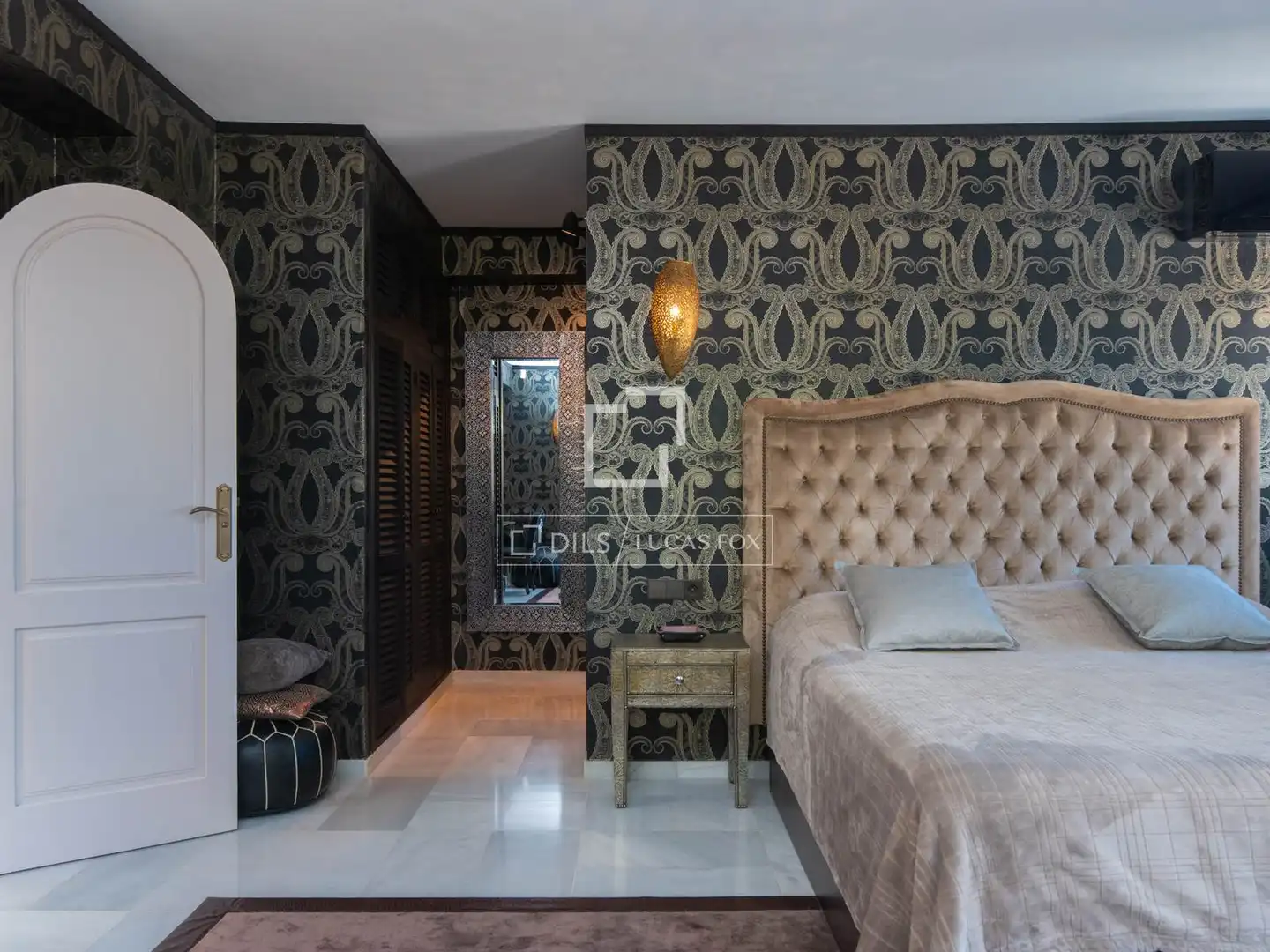 Bedroom of Houses for sale in Santa Eulària des Riu  with Air Conditioner, Heating and Private garden