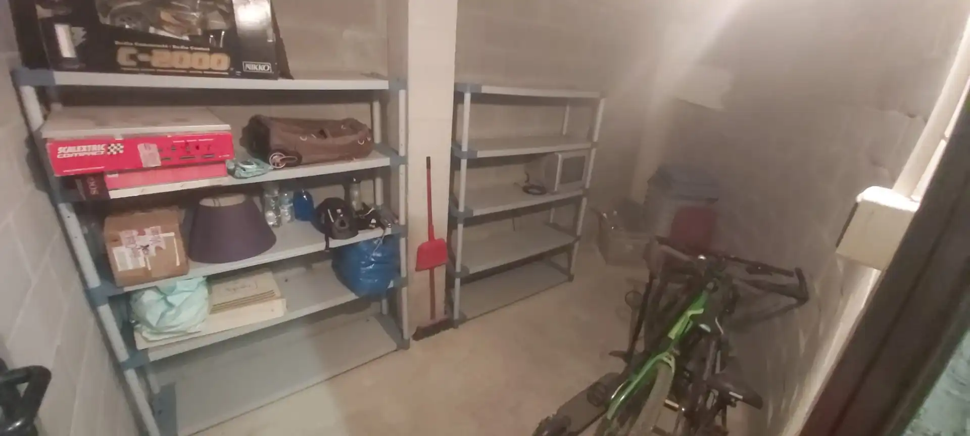 Storage room for sale in Sagnier - Plaça de Catalunya