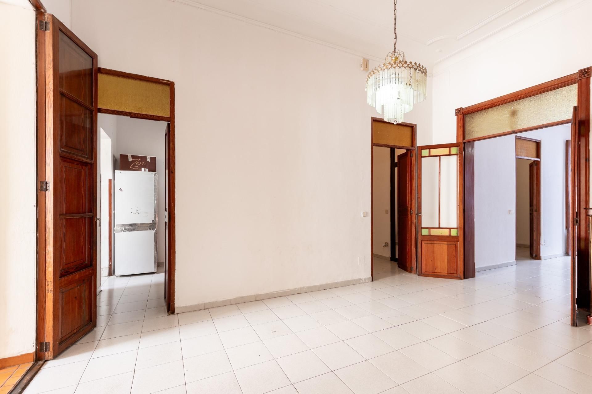 Flat for sale in  Palma de Mallorca  with Air Conditioner, Terrace and Balcony