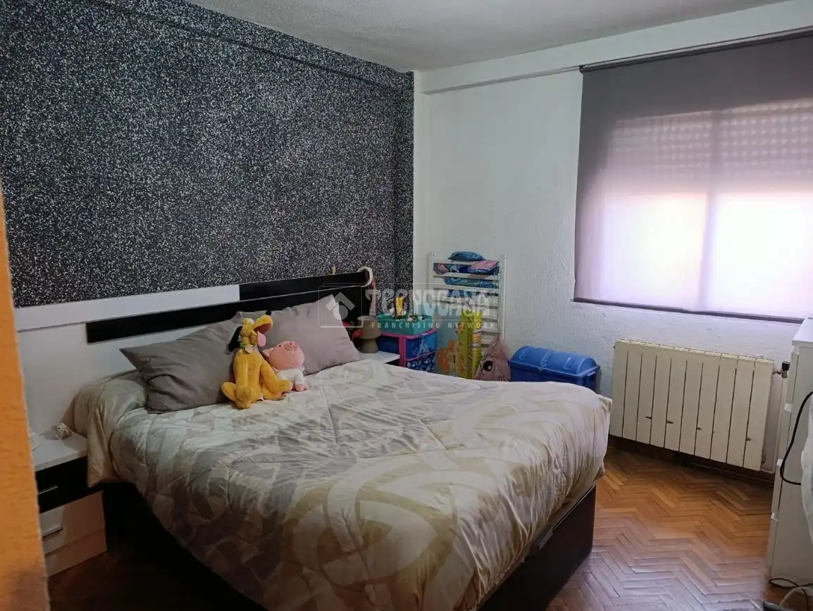 Schlafzimmer von Wohnung zum Verkauf in Fuenlabrada mit Heizung, Schwimmbad und Gemeinschaftspool