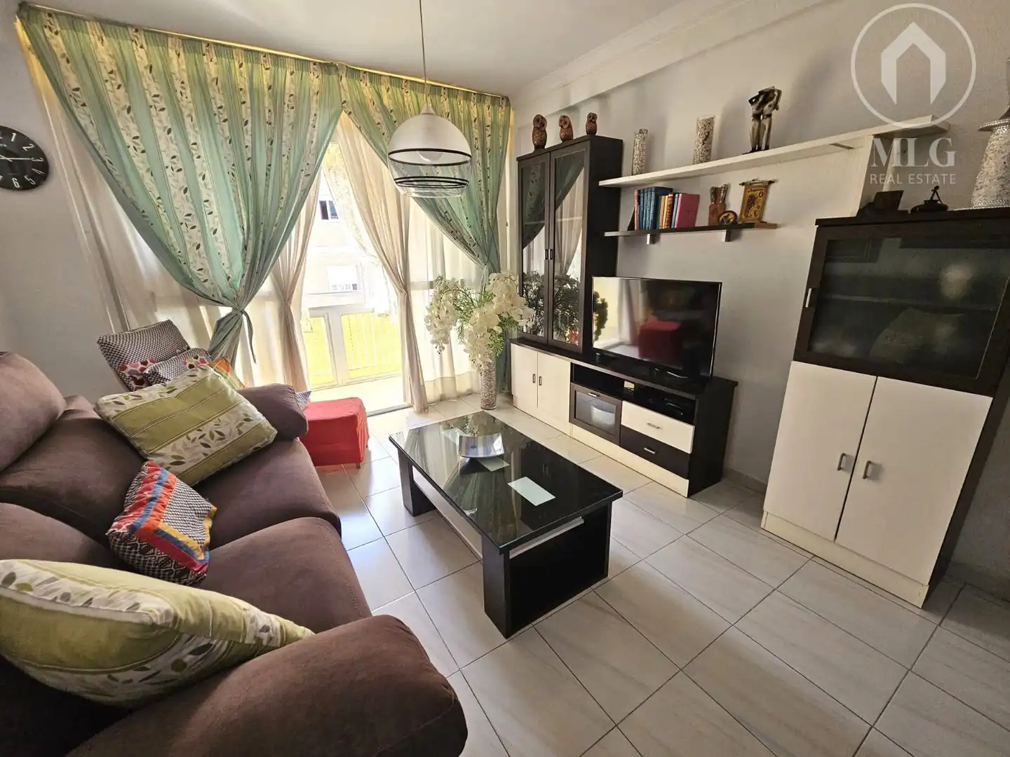 Piso con ascensor en venta en Mirapetunias