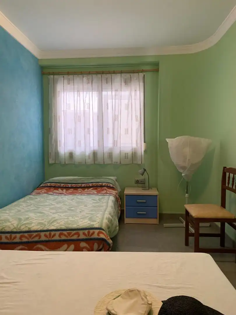 Schlafzimmer von Erdgeschoss zum Verkauf in Valencia mit Terrasse, Abstellraum und Möbliert
