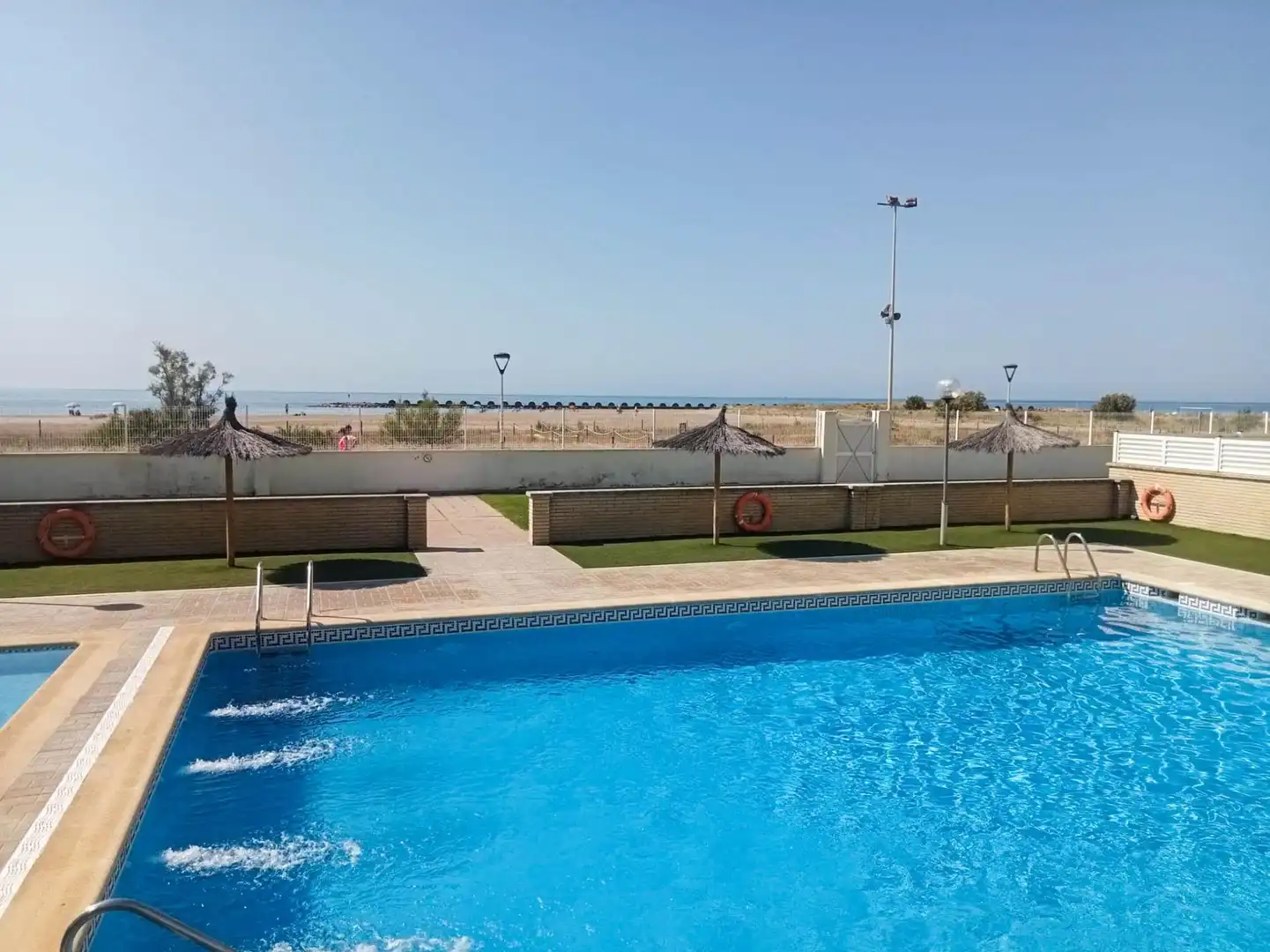 Swimming pool of Flat for sale in Cunit  with Air Conditioner, Terrace and Community pool