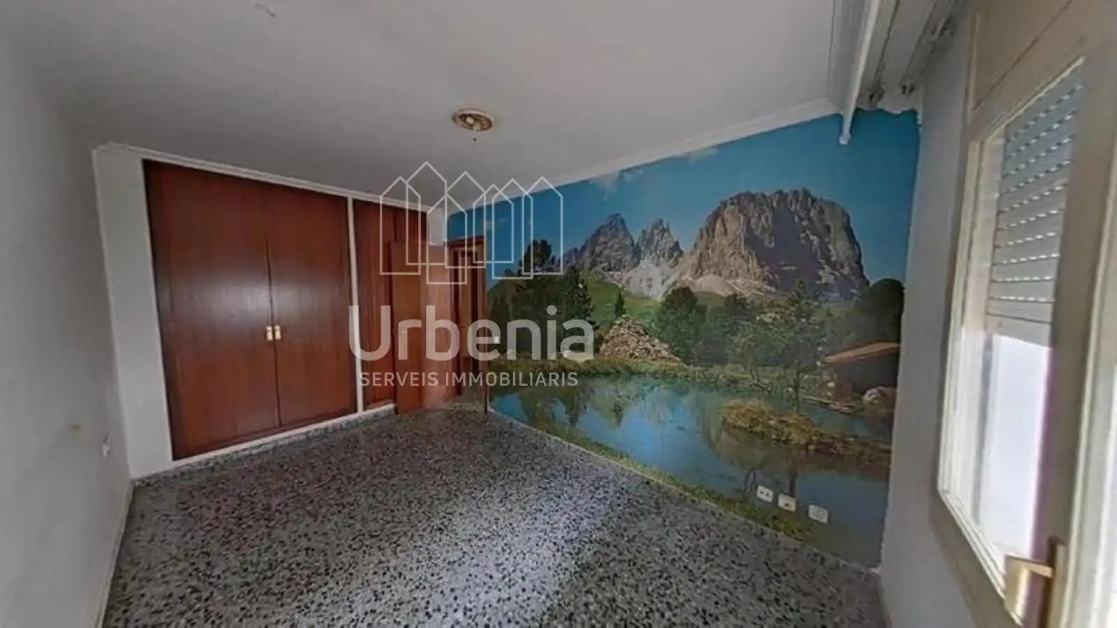 Piso en venta en Escales, Urbanitzacions