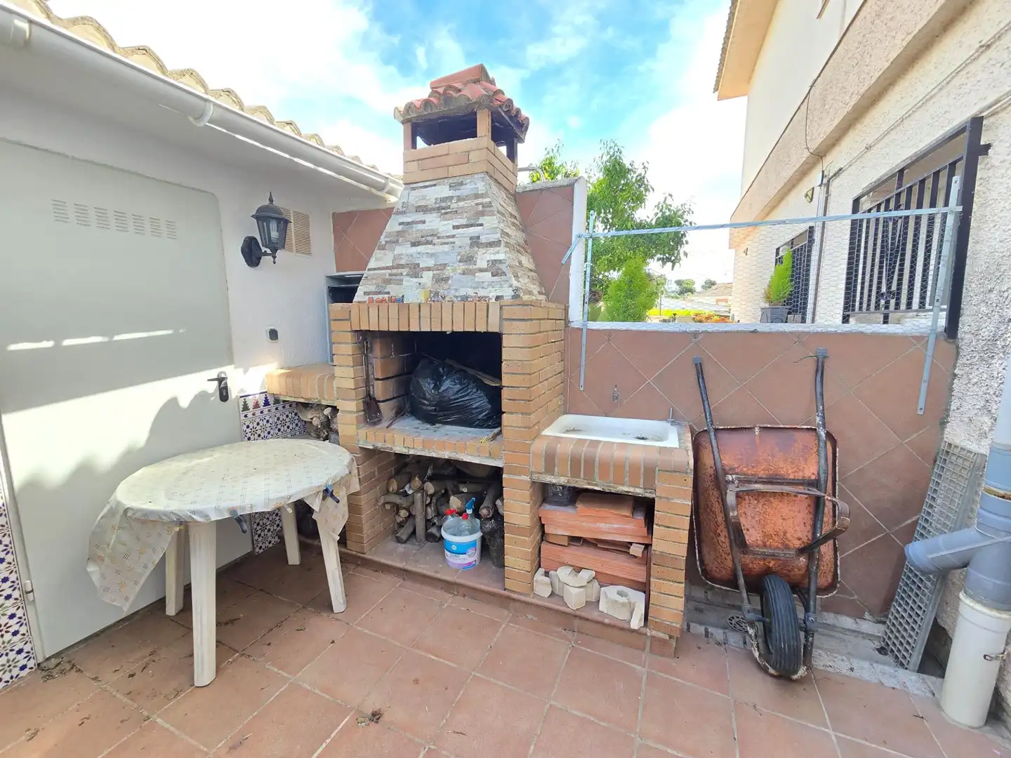 Terrassa de Casa o xalet en venda en Cunit amb Aire condicionat, Calefacció i Jardí privat