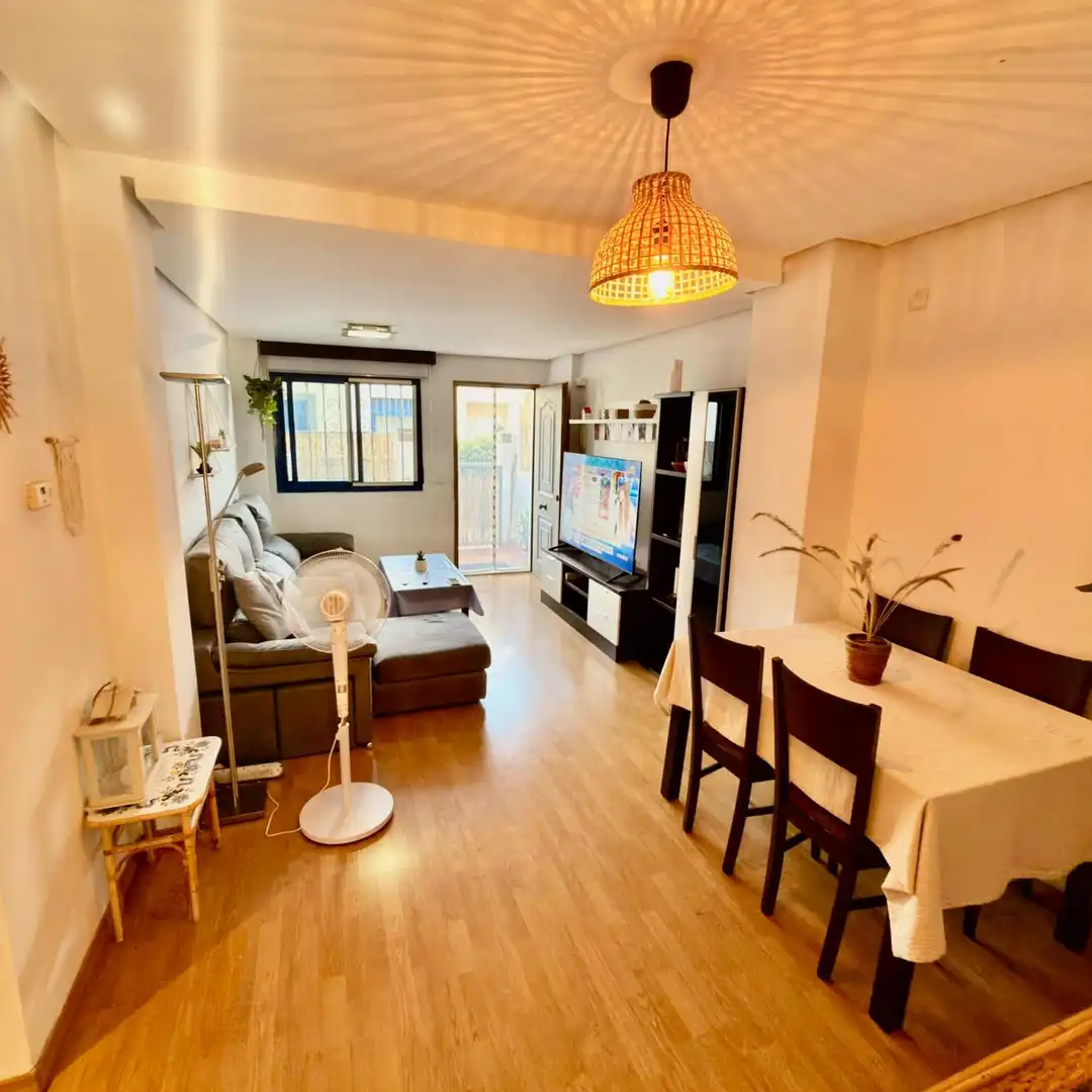 Erdgeschosswohnung mit Pool zum Verkauf in Coloma