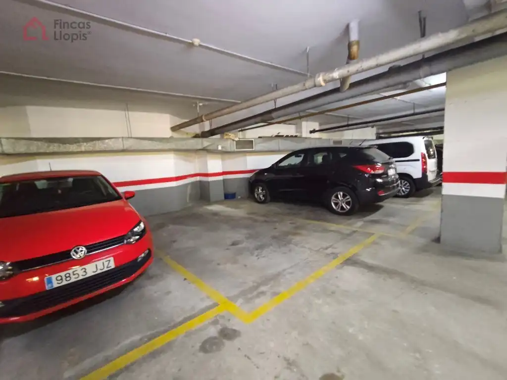 Aparcament de Garatge en venda en Barcelona