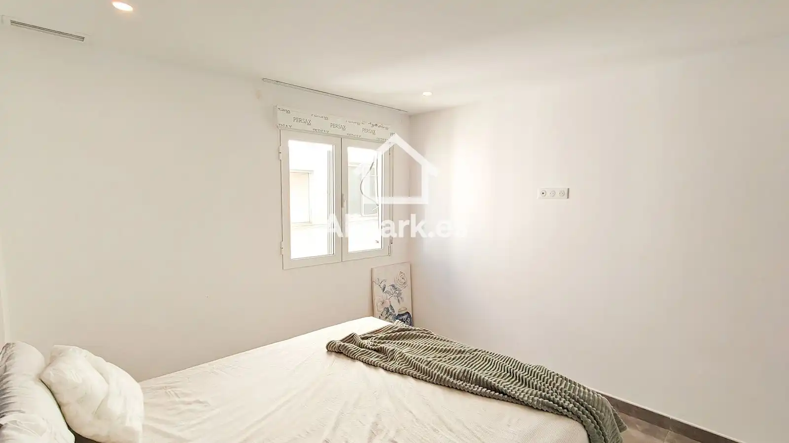 Piso de alquiler en Pintor Aparicio, Ensanche - Diputación
