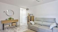 Bedroom of Flat for sale in  Barcelona Capital  with Air Conditioner, Parquet flooring and Furnished