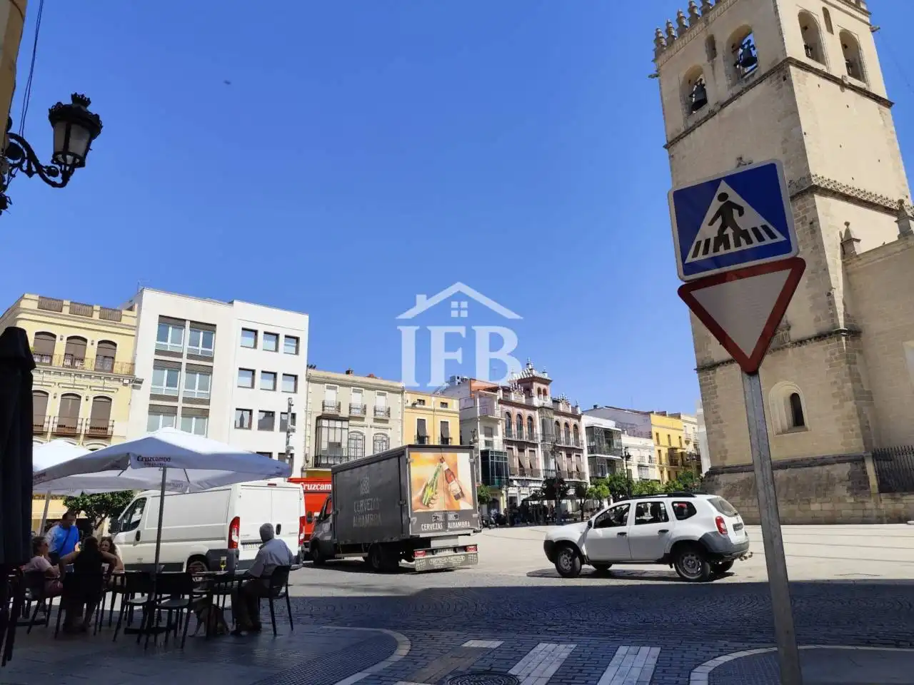 Vista exterior de Pis en venda en Badajoz amb Aire condicionat, Calefacció i Balcó