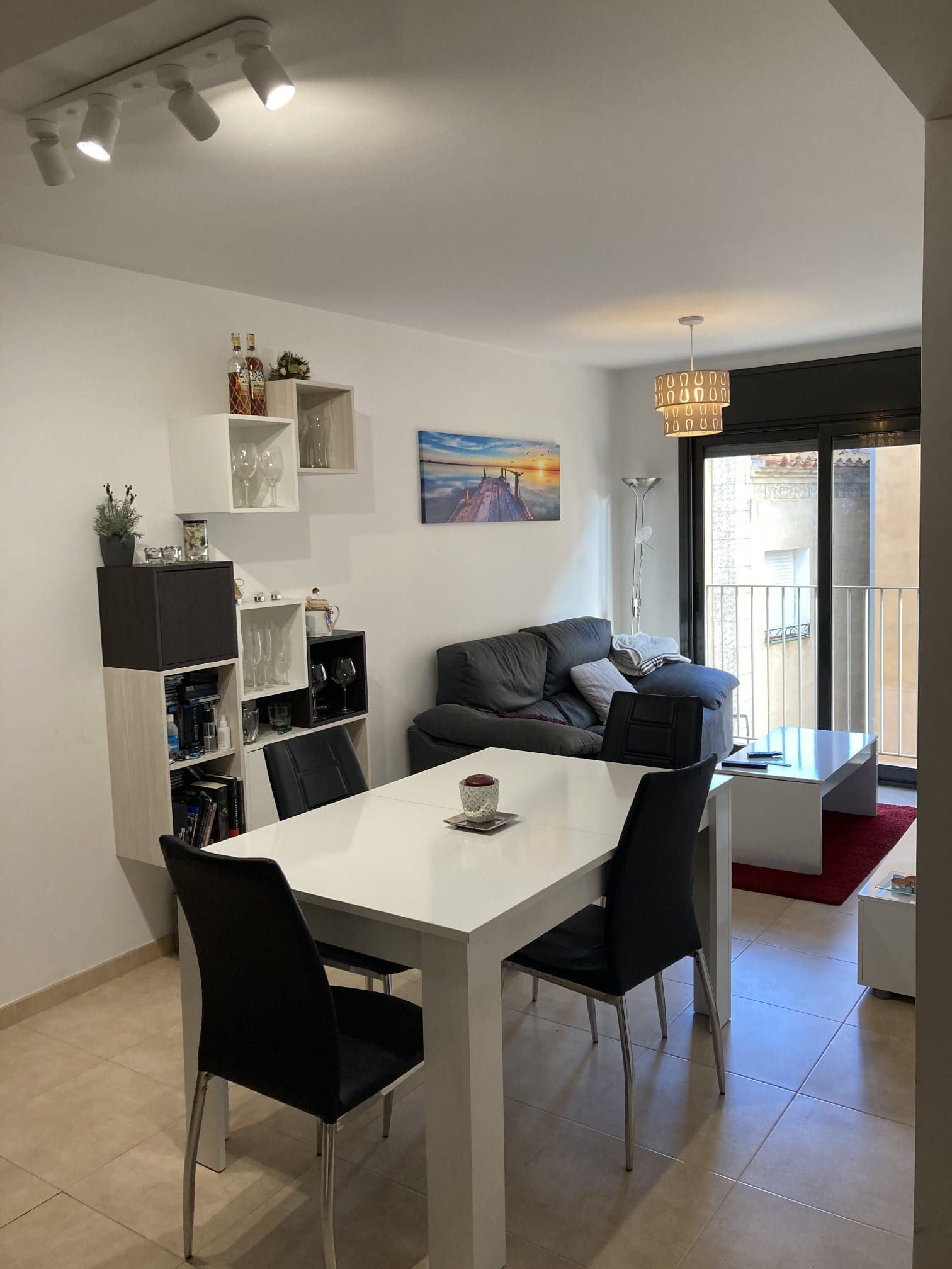 Living room of Flat for sale in Amer  with Heating and Storage room