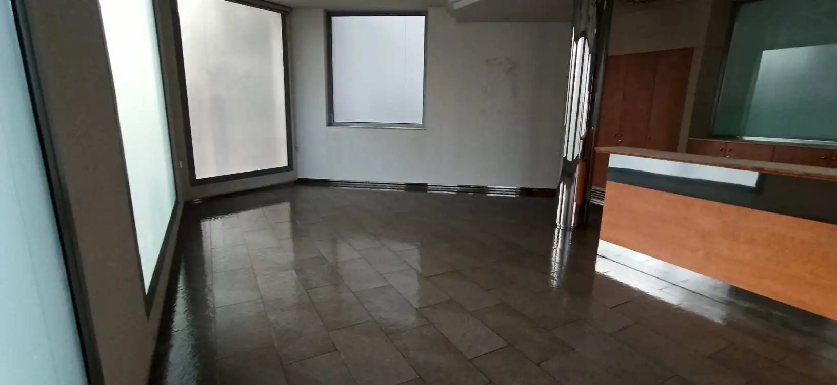 Local comercial en venda a Av Cataluña, imagen 5