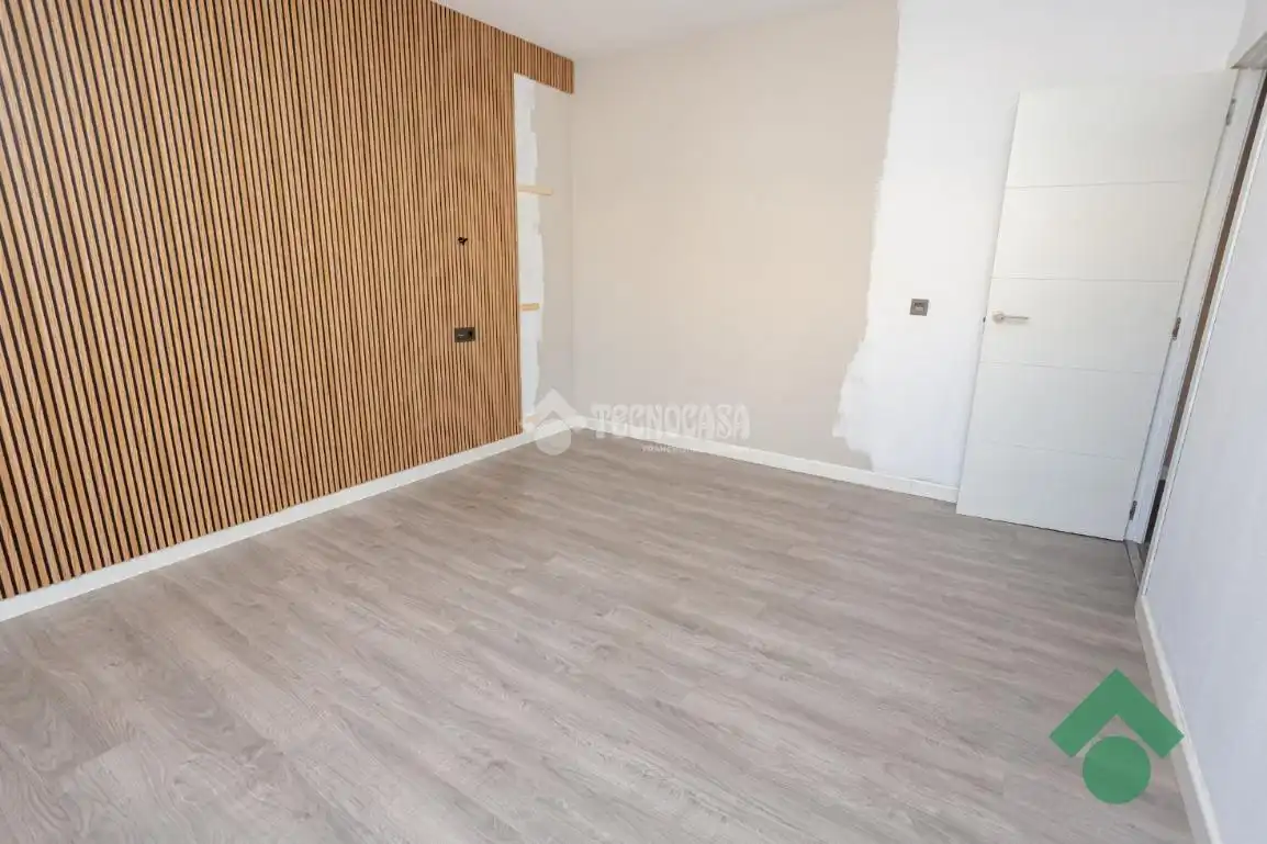 Bedroom of Attic for sale in Algeciras  with Air Conditioner and Terrace