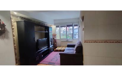 Living room of Flat for sale in Soraluze / Plasencia de las Armas