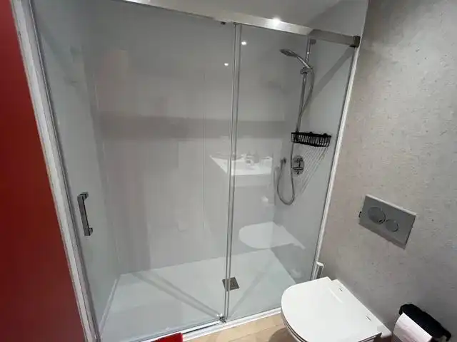 Bathroom of Attic for rent in Zaragoza  with Air Conditioner, Heating and Terrace