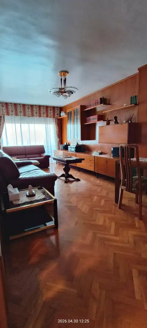 Sala d'estar de Pis en venda en  Zaragoza Capital amb Aire condicionat, Calefacció i Parquet