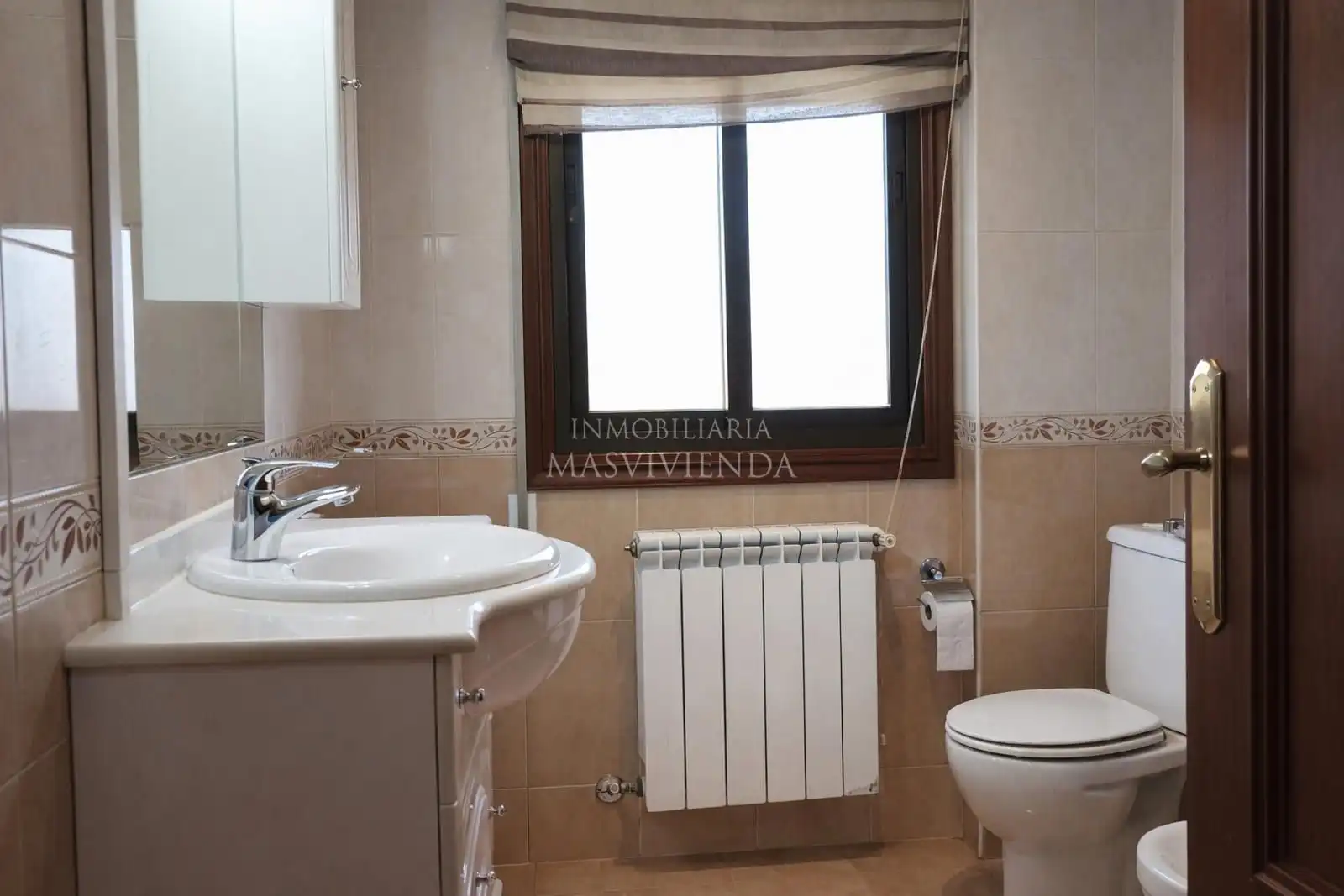 Detached homes for sale in Arrufana (Da)-Louredo, Mos