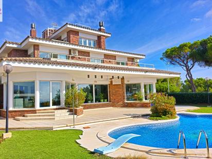 Jardí de Casa o xalet en venda en Torredembarra amb Aire condicionat, Calefacció i Jardí privat