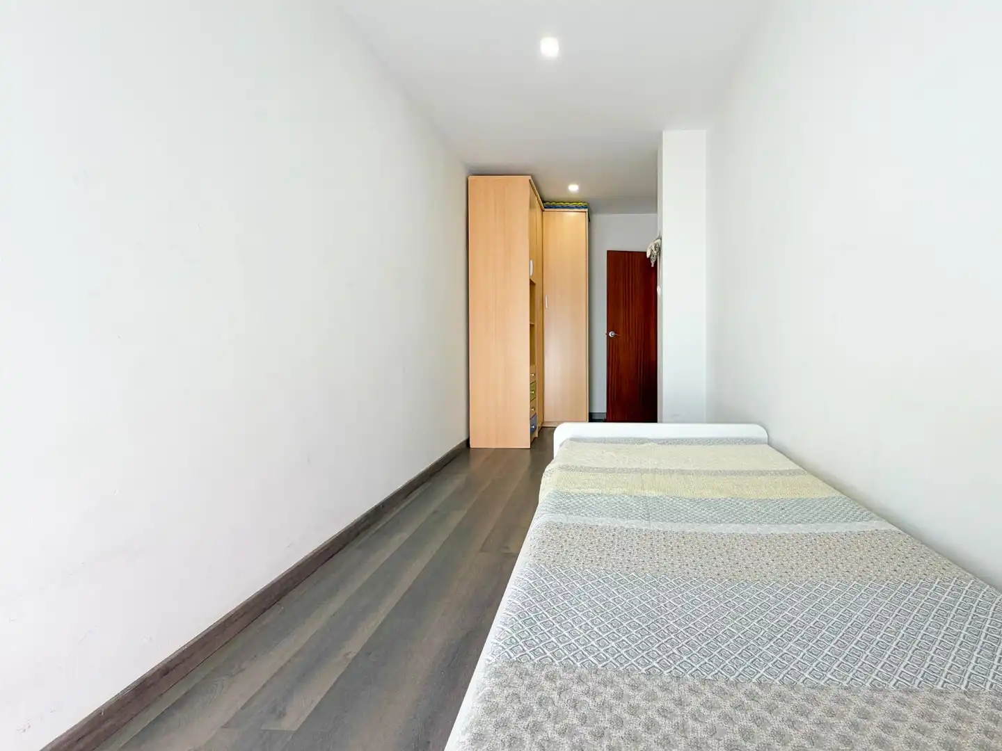 Schlafzimmer von Wohnung zum Verkauf in Vila-seca mit Parkett