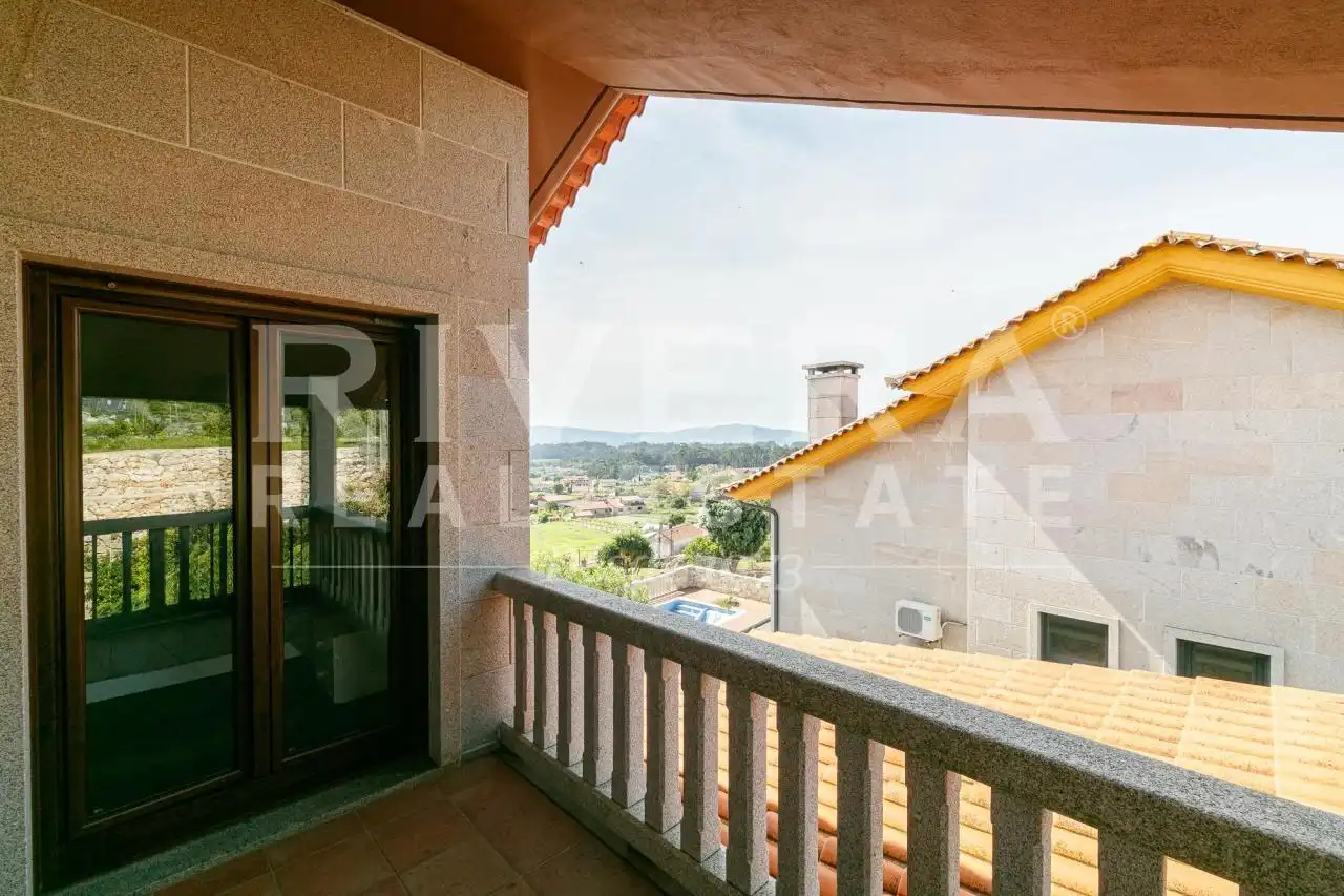 Terraza de Casa o chalet en venta en O Rosal   con Calefacción, Jardín privado y Terraza