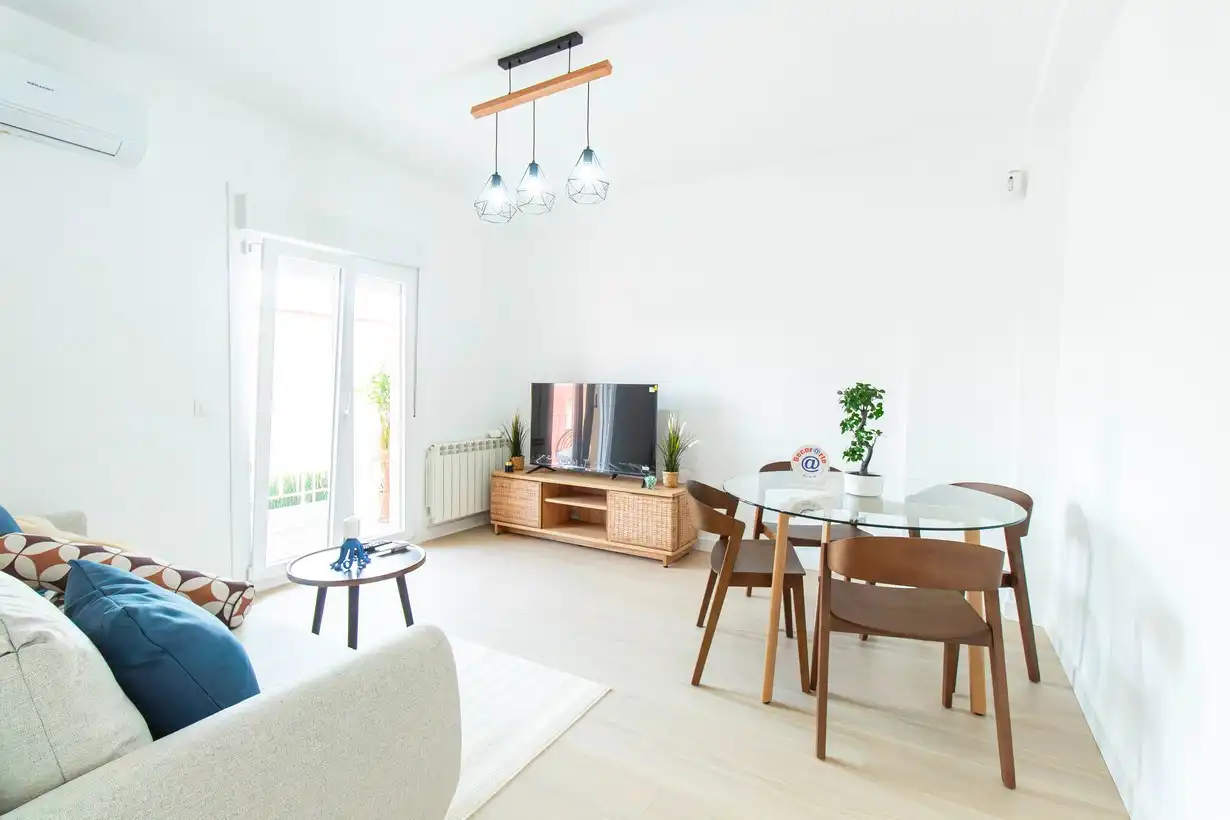Sala de estar de Piso de alquiler en Madrid con Aire acondicionado, Calefacción y Terraza