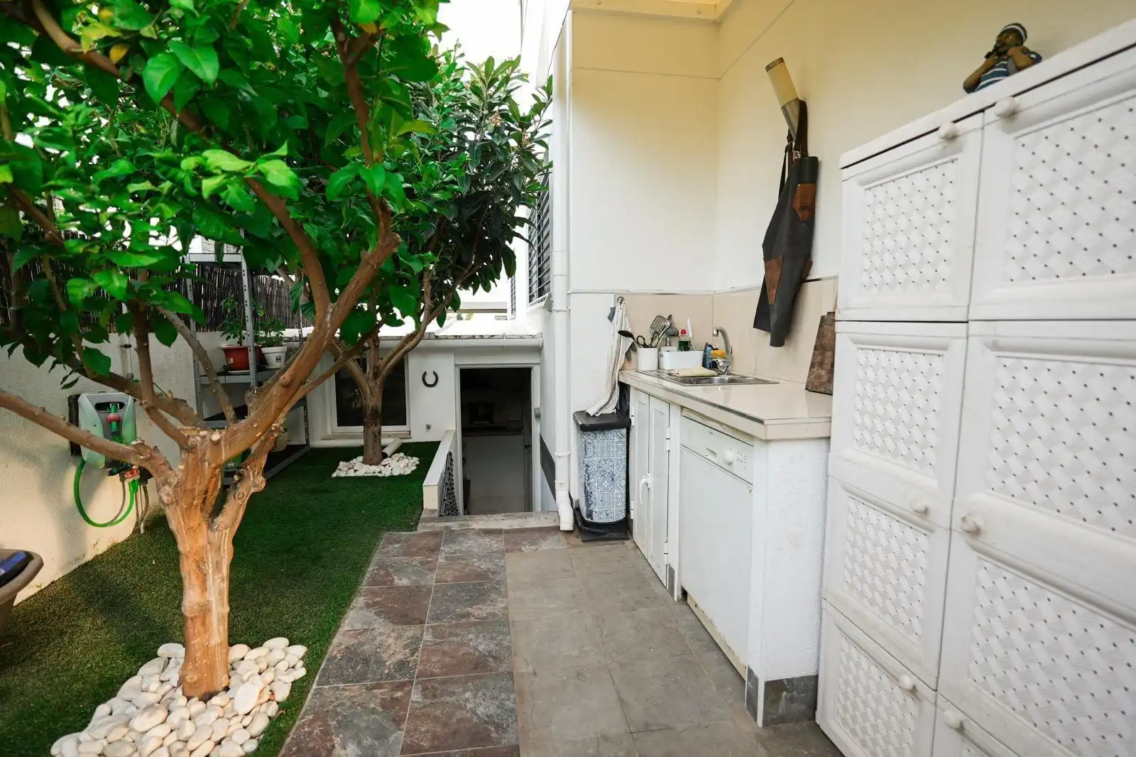 Casa aparellada amb terrassa en venda a Nueva Torrevieja - Aguas Nuevas, imagen 7