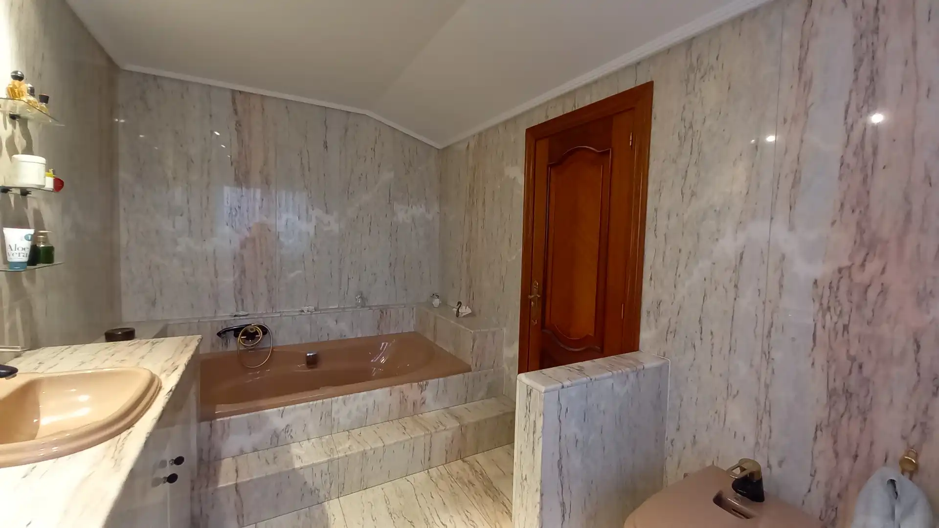 Bathroom of Houses for sale in Castrillón  with Heating, Private garden and Parquet flooring