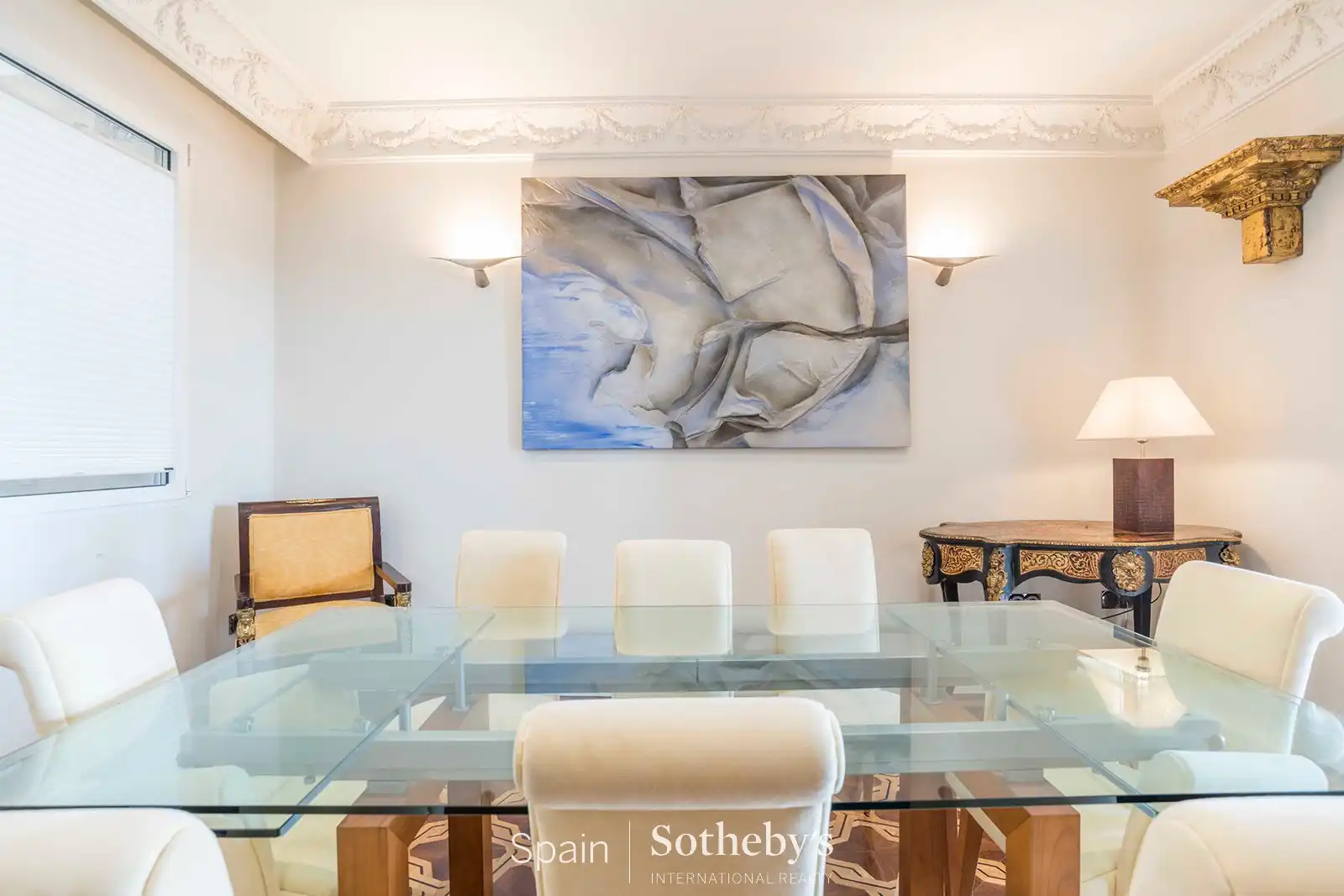 Menjador de Apartament de lloguer en Madrid amb Aire condicionat i Calefacció