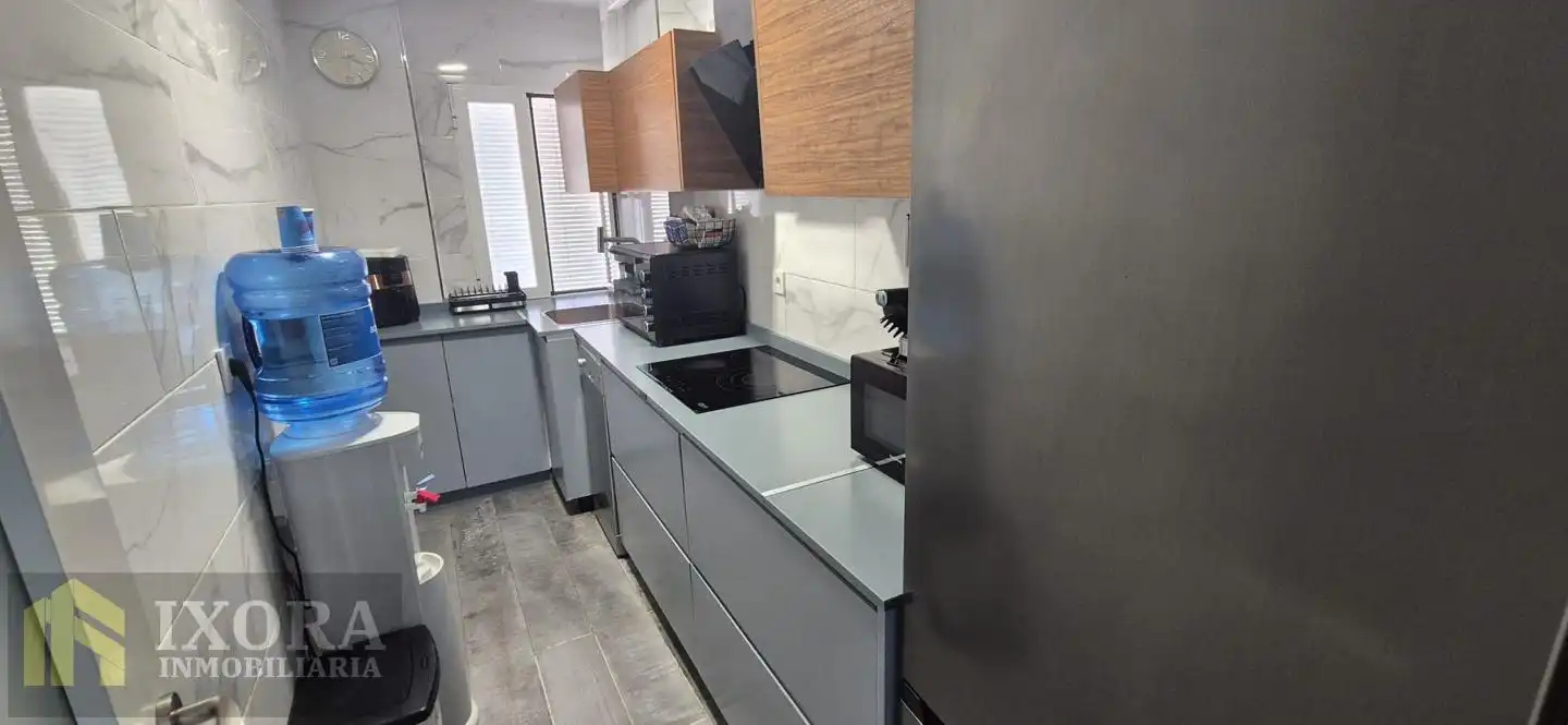 Flat with lift for sale in Calle Fernando de Herrera, imagen 5