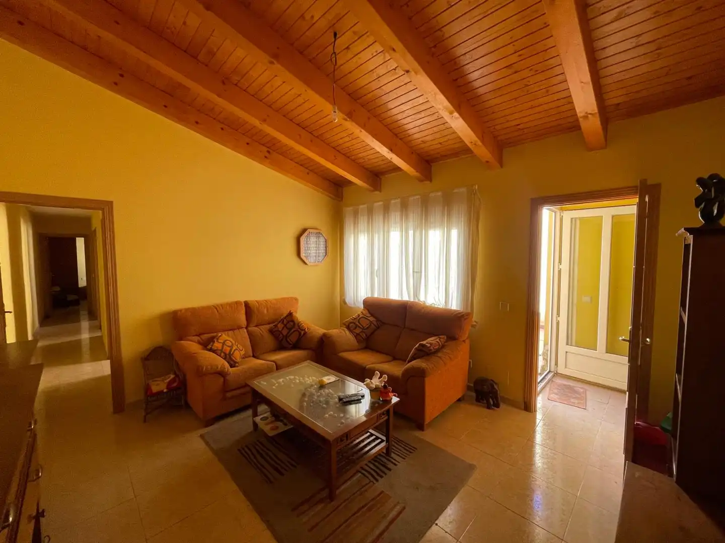 Sala de estar de Casa o chalet en venta en Esguevillas de Esgueva con Terraza, Trastero y Amueblado