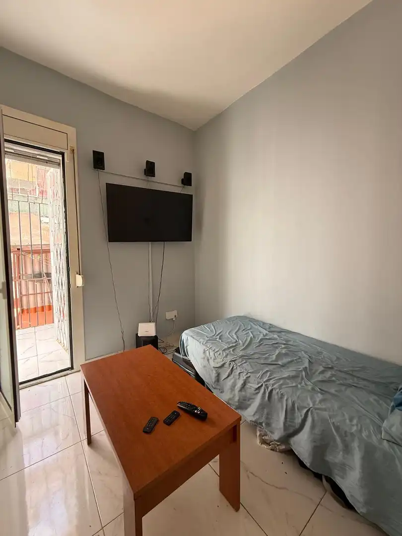Bedroom of Flat for sale in L'Hospitalet de Llobregat  with Terrace