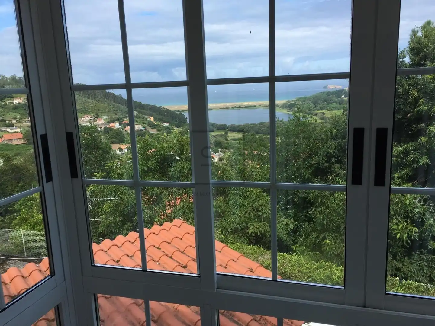 Vista exterior de Finca rústica en venda en Ferrol amb Calefacció, Jardí privat i Terrassa