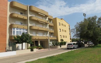 Außenansicht von Wohnungen zum verkauf in L'Estartit mit Klimaanlage, Terrasse und Balkon